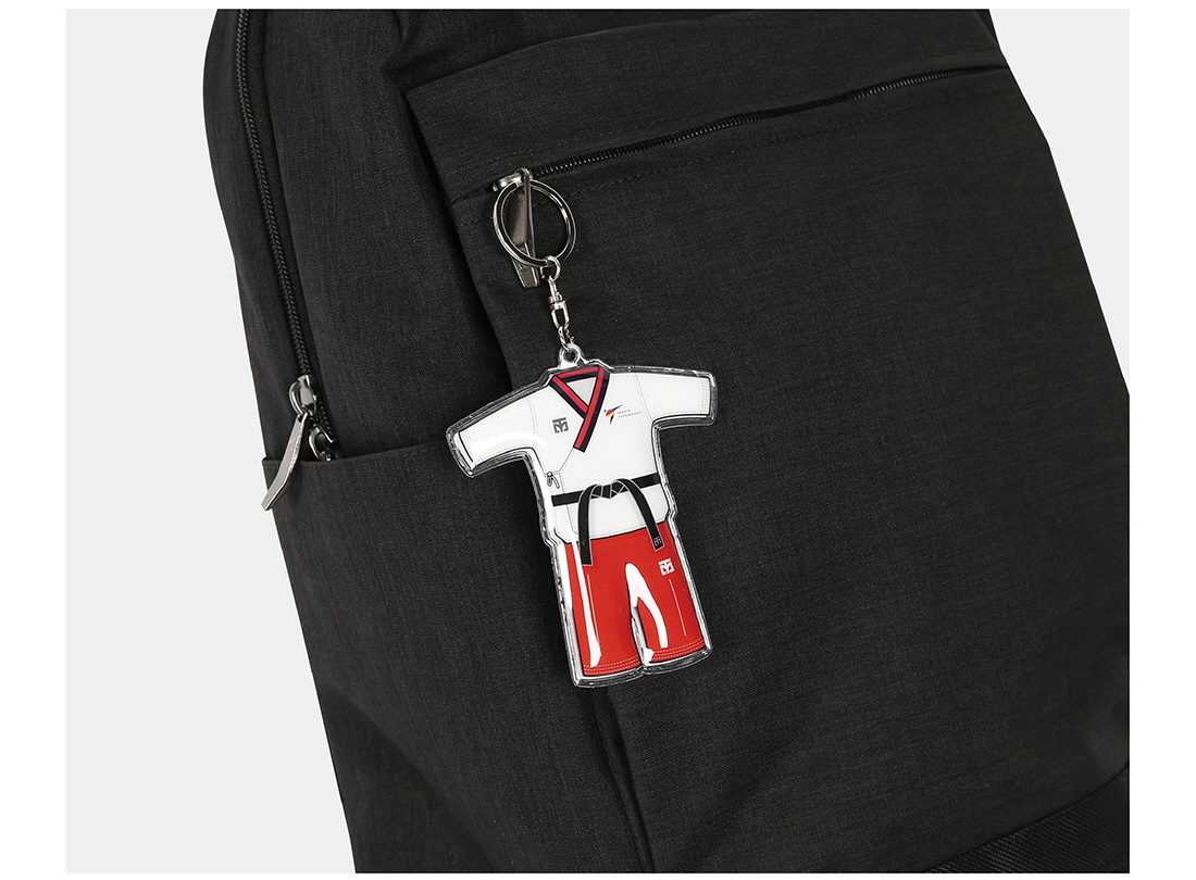 MOOTO POOMSAE UNIFORM KEYCHAIN