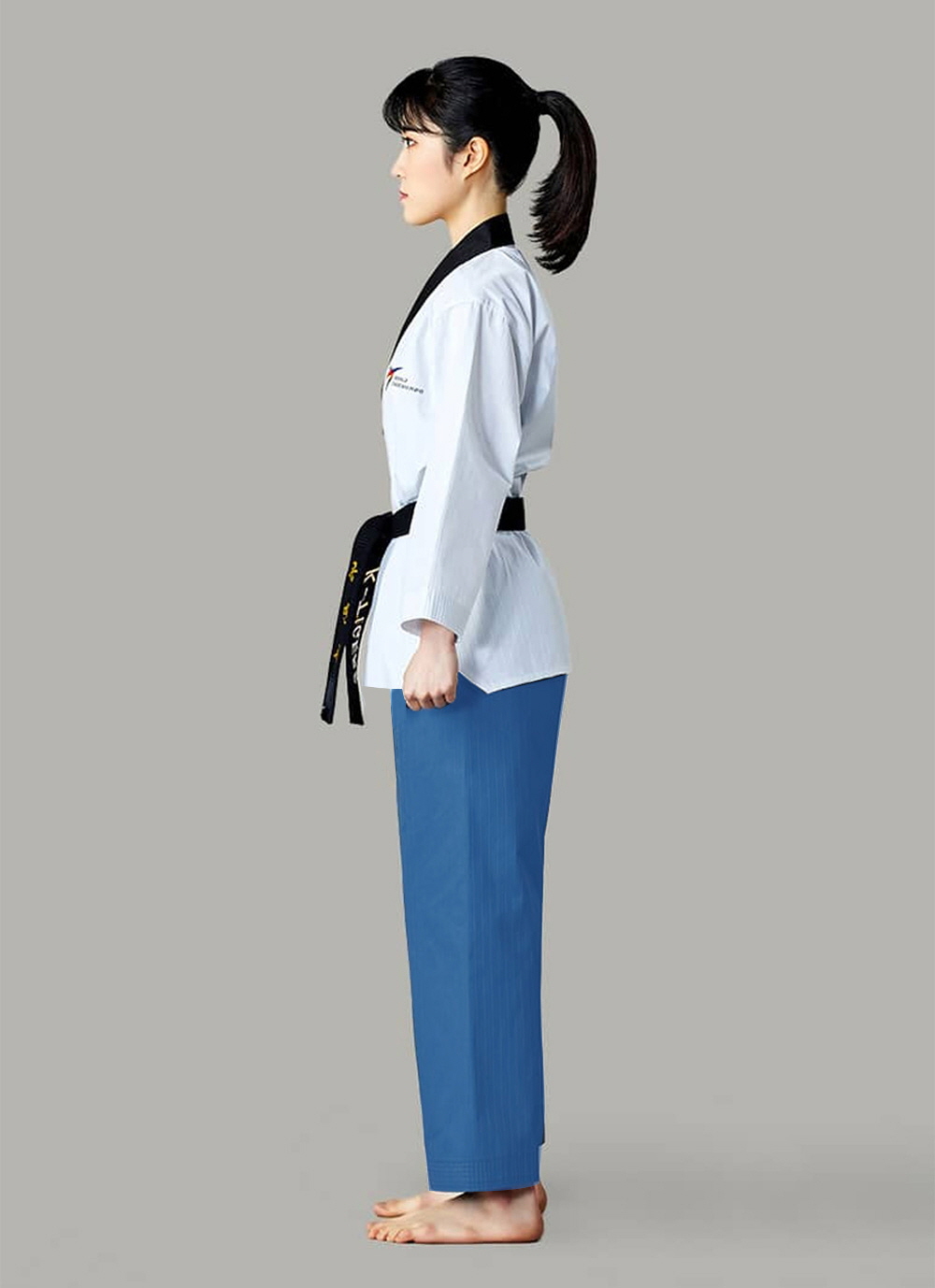MOOTO TAEBEK 3 POOMSAE DAN UNIFORM (FEMALE)