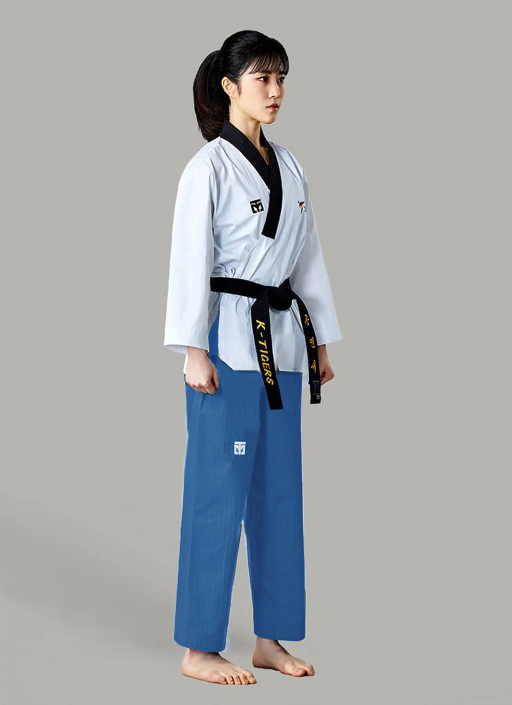 MOOTO TAEBEK 3 POOMSAE DAN UNIFORM (FEMALE)